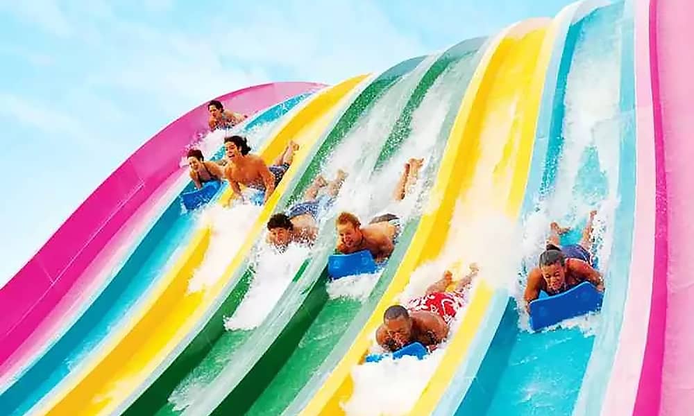 河南信阳南湾海岛风暴水上乐园