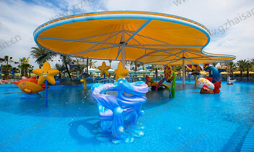 浙江宁波大目湾阿拉的海水上乐园小谐游乐场戏水小品