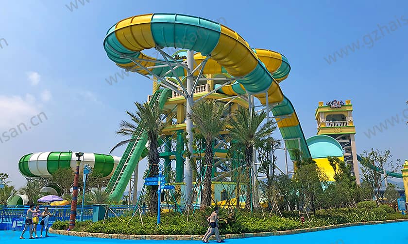 浙江宁波大目湾阿拉的海水上乐园冲天回旋&巨兽碗