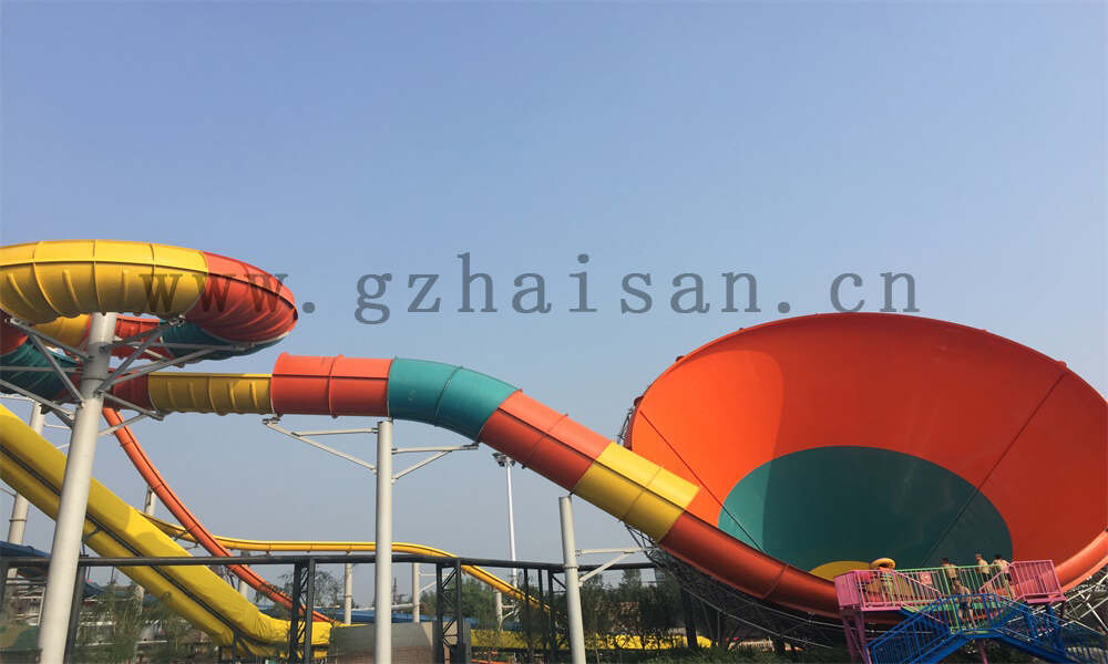 水上娱乐设施厂家