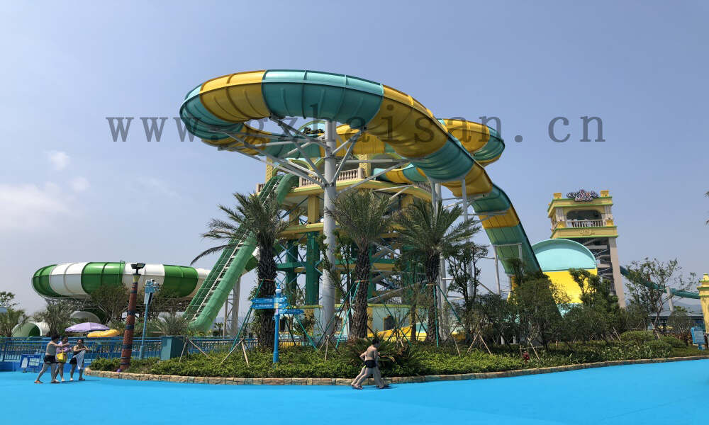 水上娱乐设备大集合：刺激好玩的户外水上游乐设施