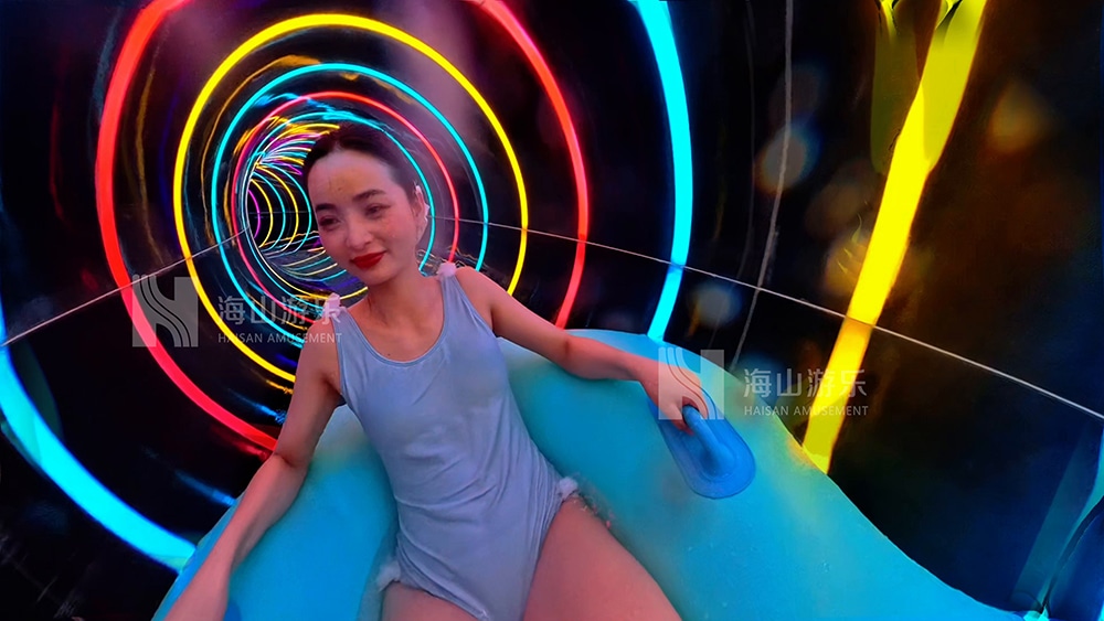 打破季节边界，定义全季狂欢｜超级魔法时空组合滑道，引领水乐园新纪元